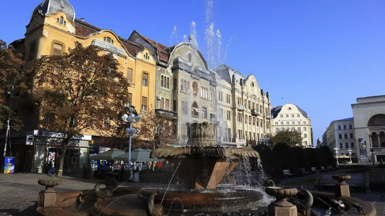 Banat, Timisoara, Timisoara, Orasul Vechi, Fantana din Piata Victoriei, Piata Victoriei, Romania, Europa, Foto: Profimedia