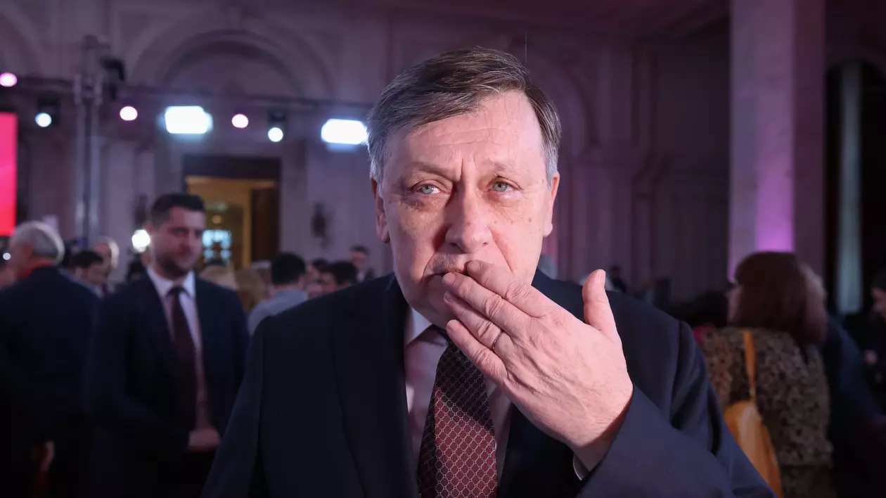 Congresul Partidului Social Democrat pentru desemnarea candidatului PSD la alegerile prezidenţiale, la Palatul Parlamentului din București, 2 februarie 2025. Inquam Photos George Călin