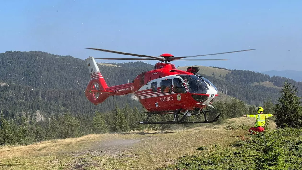 elicopter SMURD Salvamont Prahova