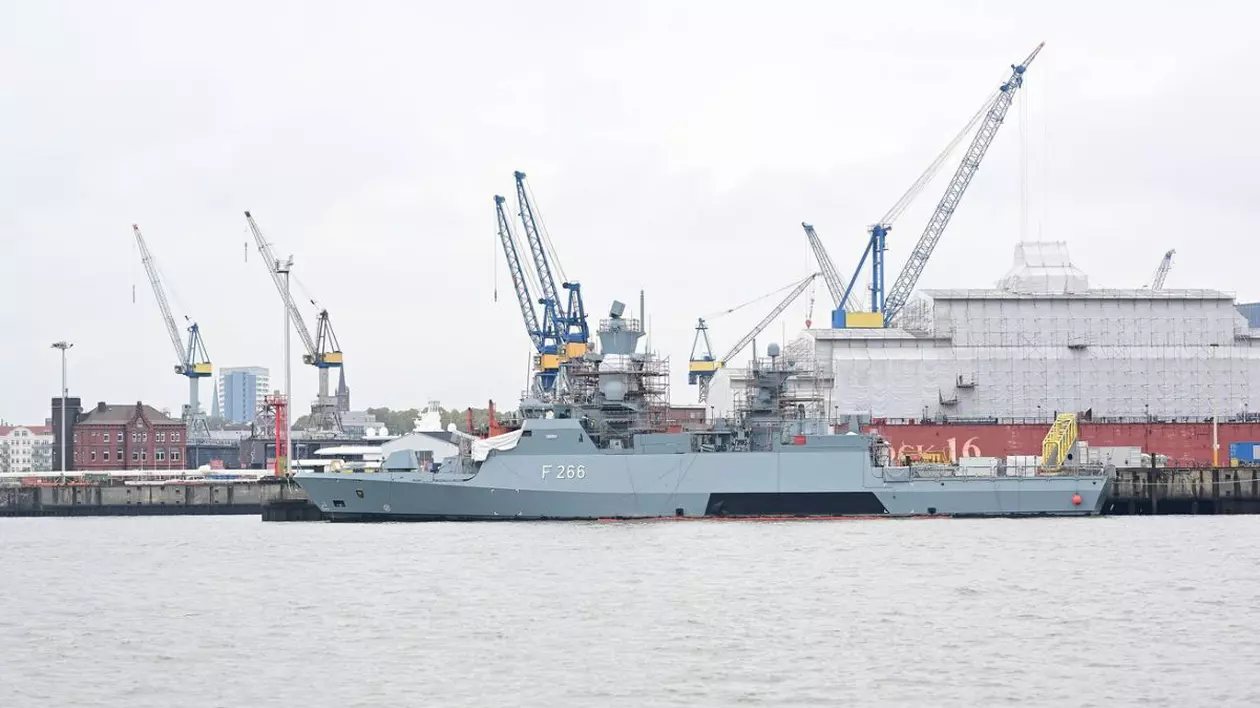 Emden, corveta din clasa Brunswick a Marinei germane, F266 Hamburg, 30 octombrie 2023