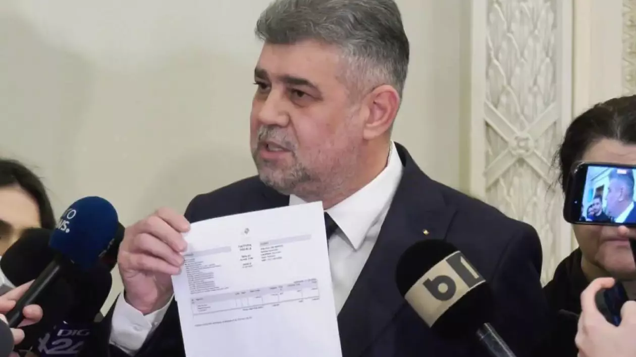 marcel ciolacu inconurat de reporteri cu o factura in mana pe care o arata catre camere