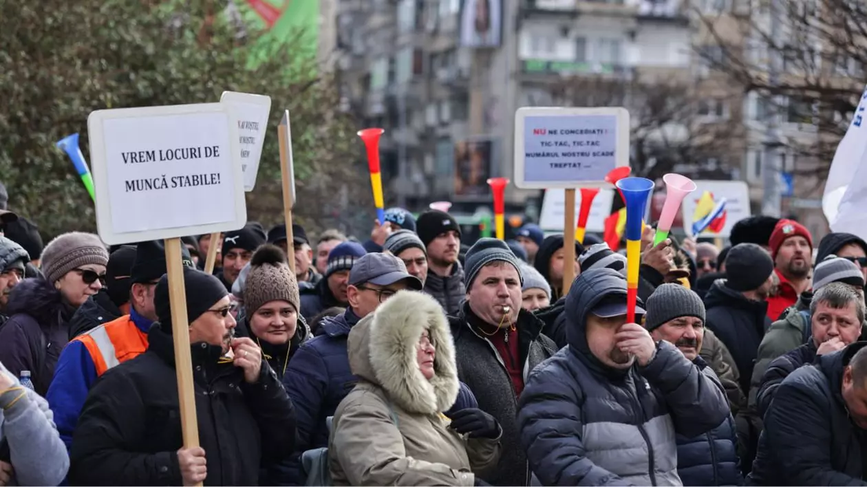 Proteste în fața Ministerului Economiei. Sindicatul Liber Navalistul cere salvarea Șantierului Mangalia: „Să fim vigilenți cu investitorii care vin”