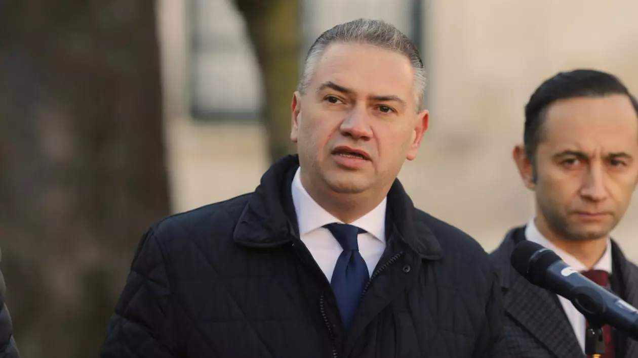 Ben Oni Ardelean a negat că va fi ministru de Externe în locul lui Emil Hurezeanu: „Nu s-a discutat în PNL și nu îmi doresc așa ceva”