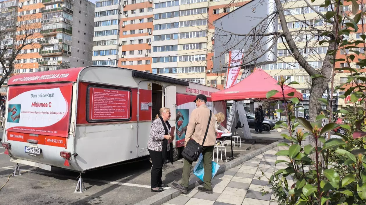 Caravana mobilă pentru testarea de hepatita C