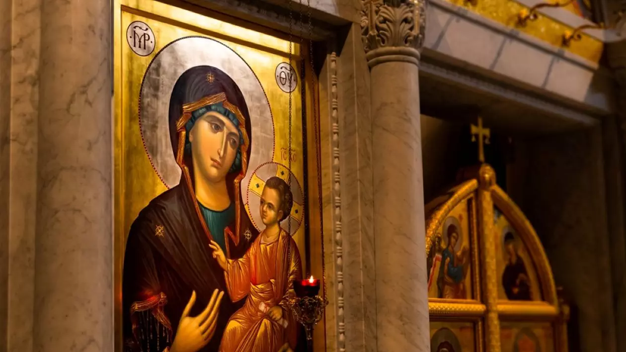 Câte nume are Maica Domnului - Icoană cu Fecioara Maria