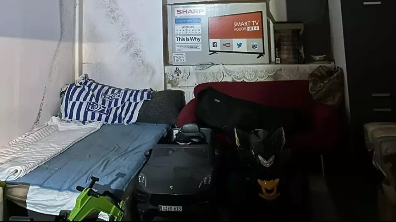 Aici dormeau românii, în condiții de cazare inumane