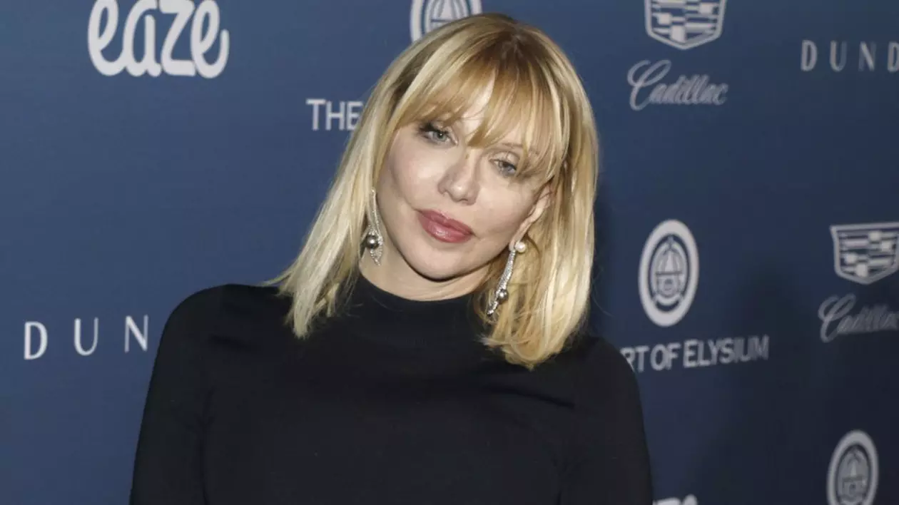 Courtney Love la cea de-a 12-a sărbătoare anuală a lui Art Of Elysium, organizată la locația privată din Los Angeles, SUA, pe 5 ianuarie 2019