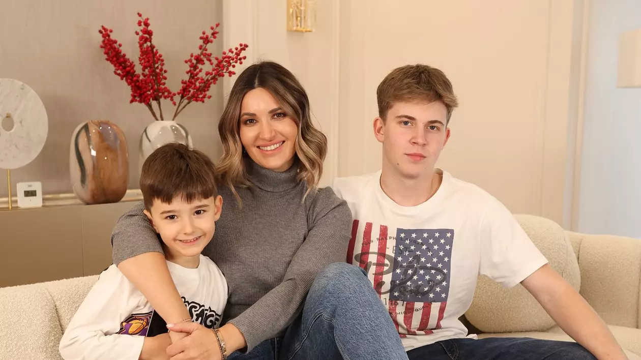 Ela Crăciun, aproape de epuizare. Ce se întâmplă în familia prezentatoarei TV. „Este cu mult peste așteptările mele”