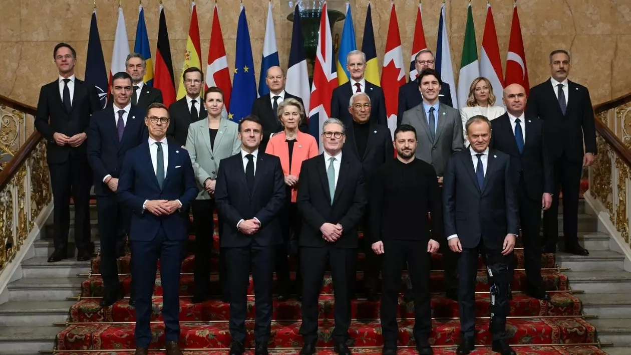 Liderii țărilor din Uniunea Europeană, inclusiv Volodimir Zelenski, la Summitul de la Londra din 3 martie 2025