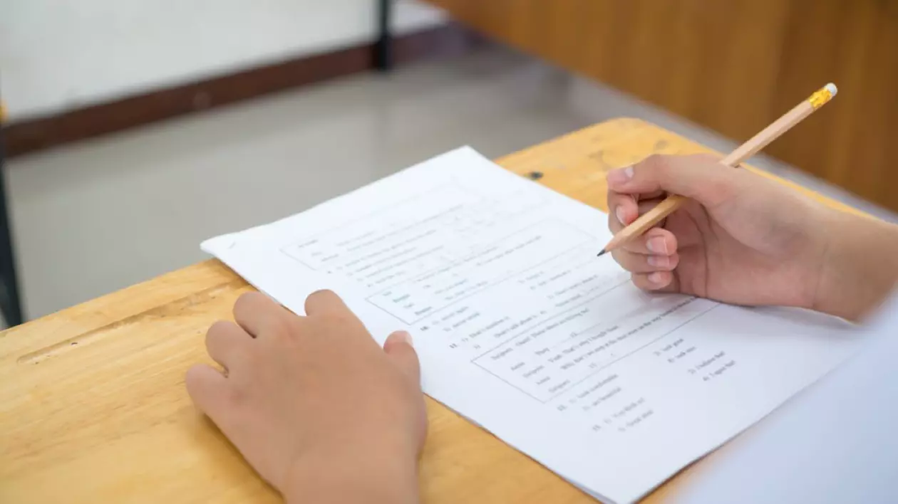 Simulare Bacalaureat matematică 2025, a doua probă a elevilor de clasa XII-a