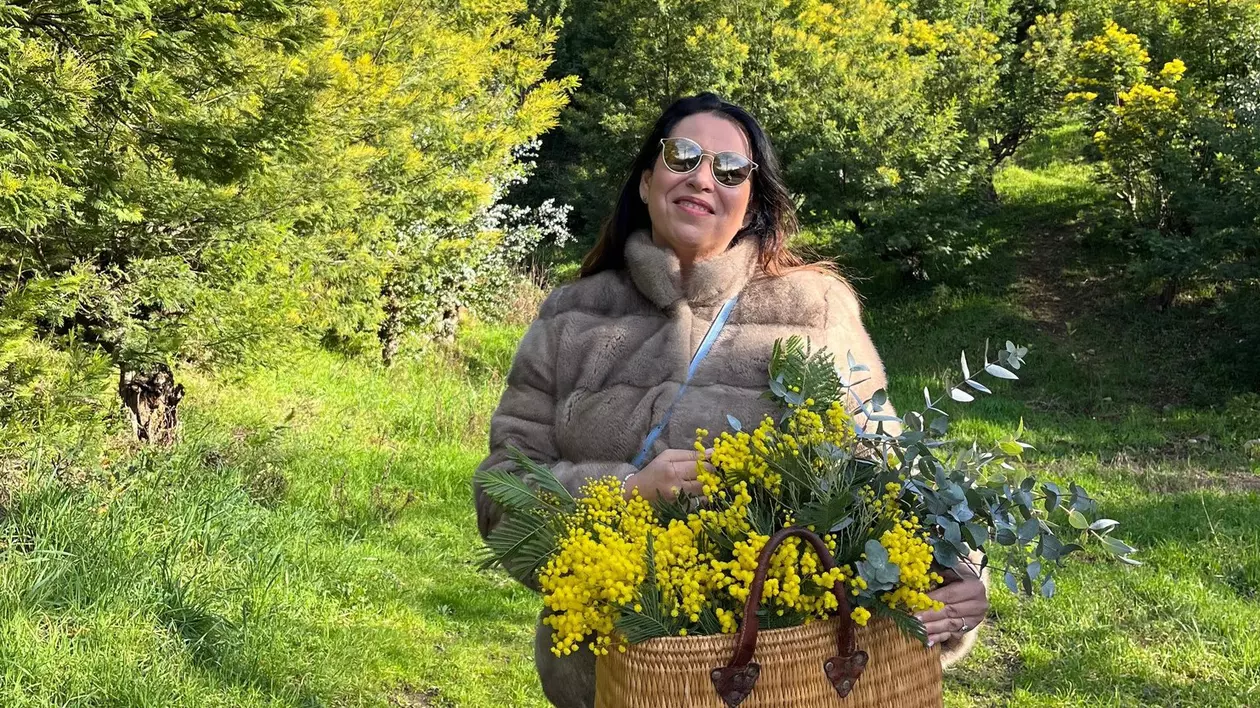Cât costă mașina pe care și-a cumpărat-o Oana Roman. „Mi-am dorit-o de când a apărut anul trecut. Am visat la ea”