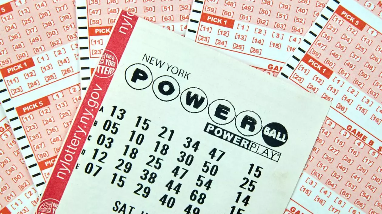 Bilete de loterie Powerball New York. Powerball este un joc de loterie american oferit de 44 de state, printre care Districtul Columbia, Puerto Rico și Insulele Virgine americane