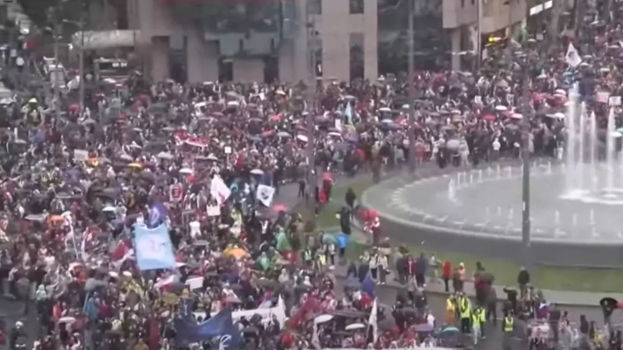 Protest de amploare la Belgrad Captură YouTube