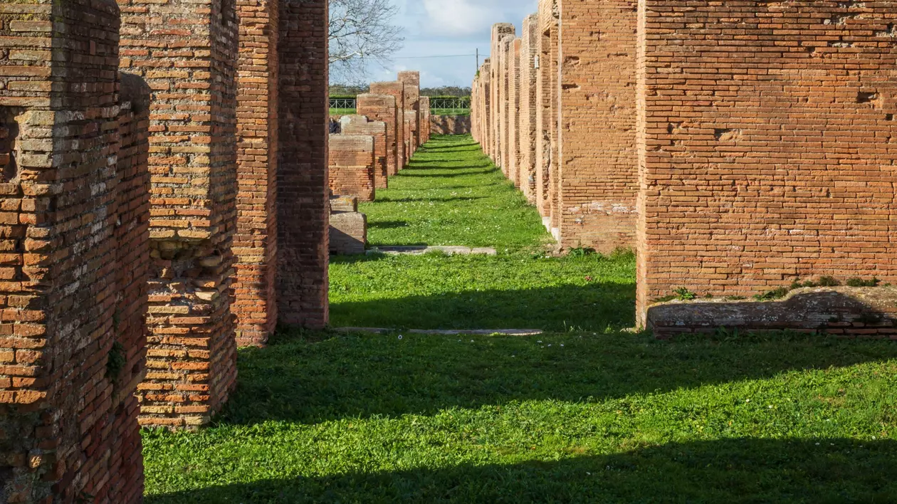 Ruinele Ostia Antica, mare sit arheologic roman. FOTO Hepta.