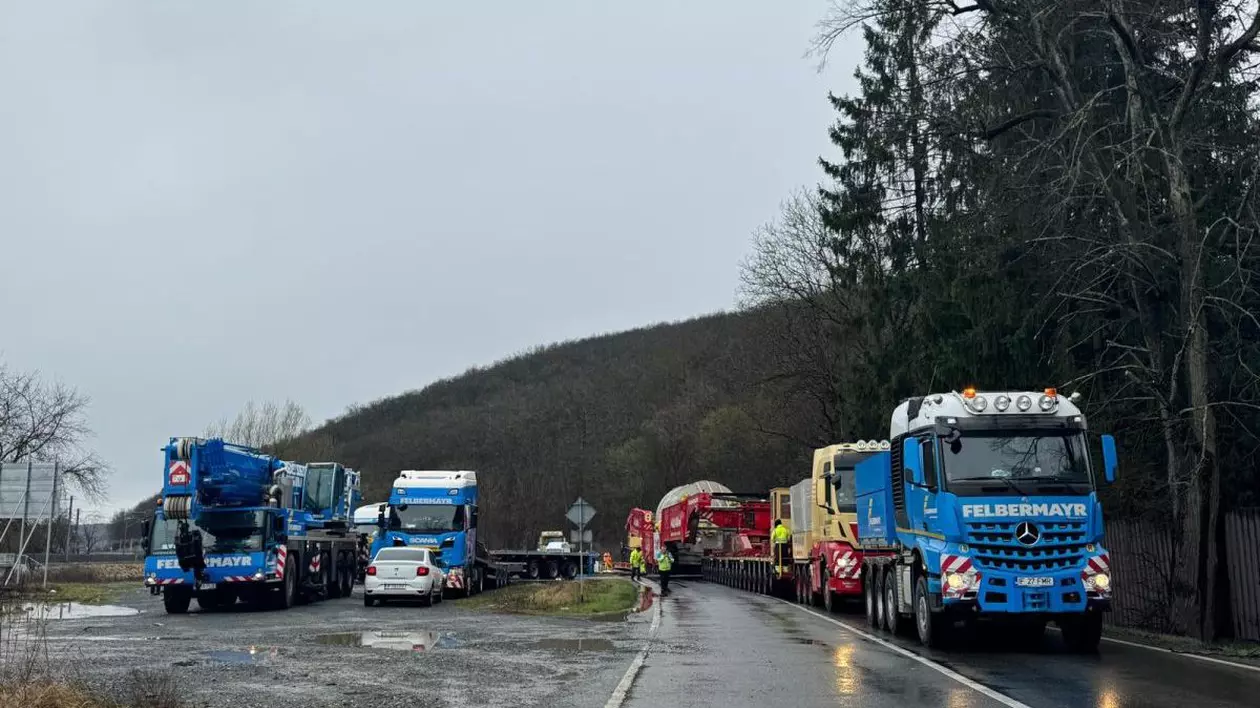 Al doilea transport agabaritic, de 788 de tone, a ajuns cu termocentrala Mintia, la Hunedoara, 19 martie 2025