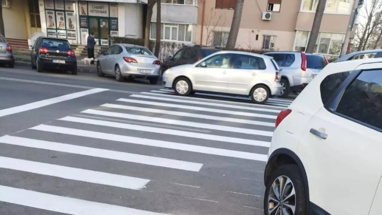 Trecerea de pietoni a fost mutată din fața une școli. FOTO: Facebook