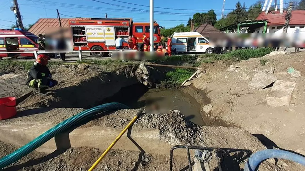Pompierii militari intervin pentru scoaterea a doi copii care au căzut într-un canal, pe o stradă din Hedin