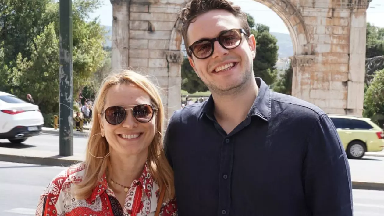 Andreea Esca și Aris Eram