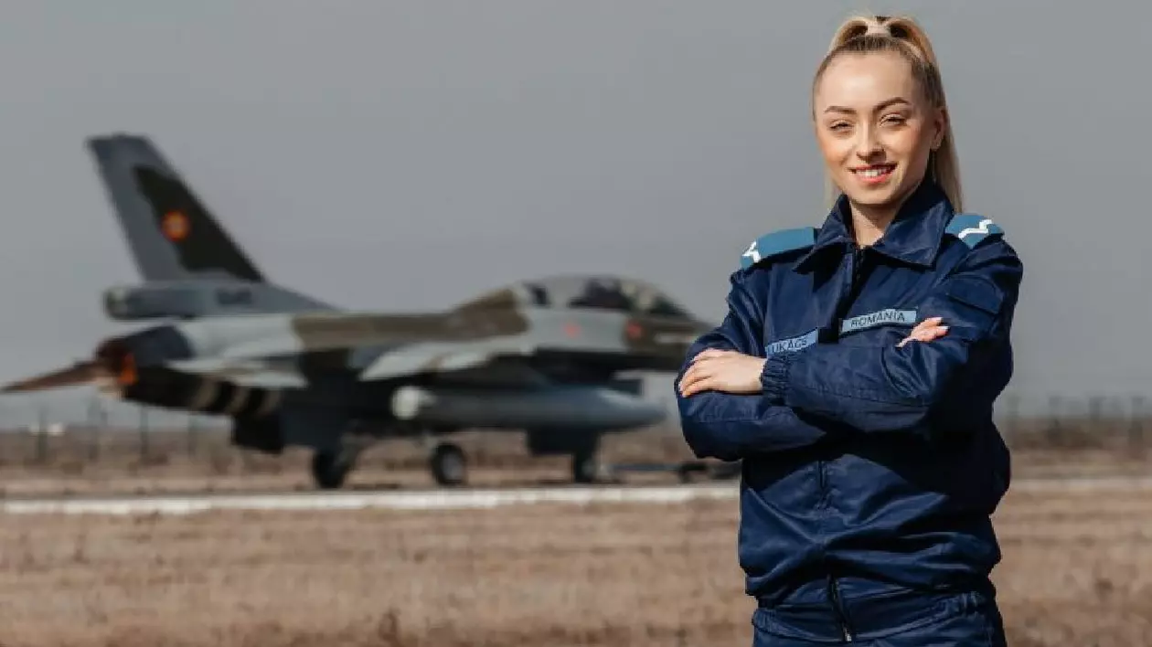 Andreea Lukacs, clujeanca pentru care avioanele F-16 nu mai au nici un secret: „Curajul, disciplina și devotamentul nu au gen”