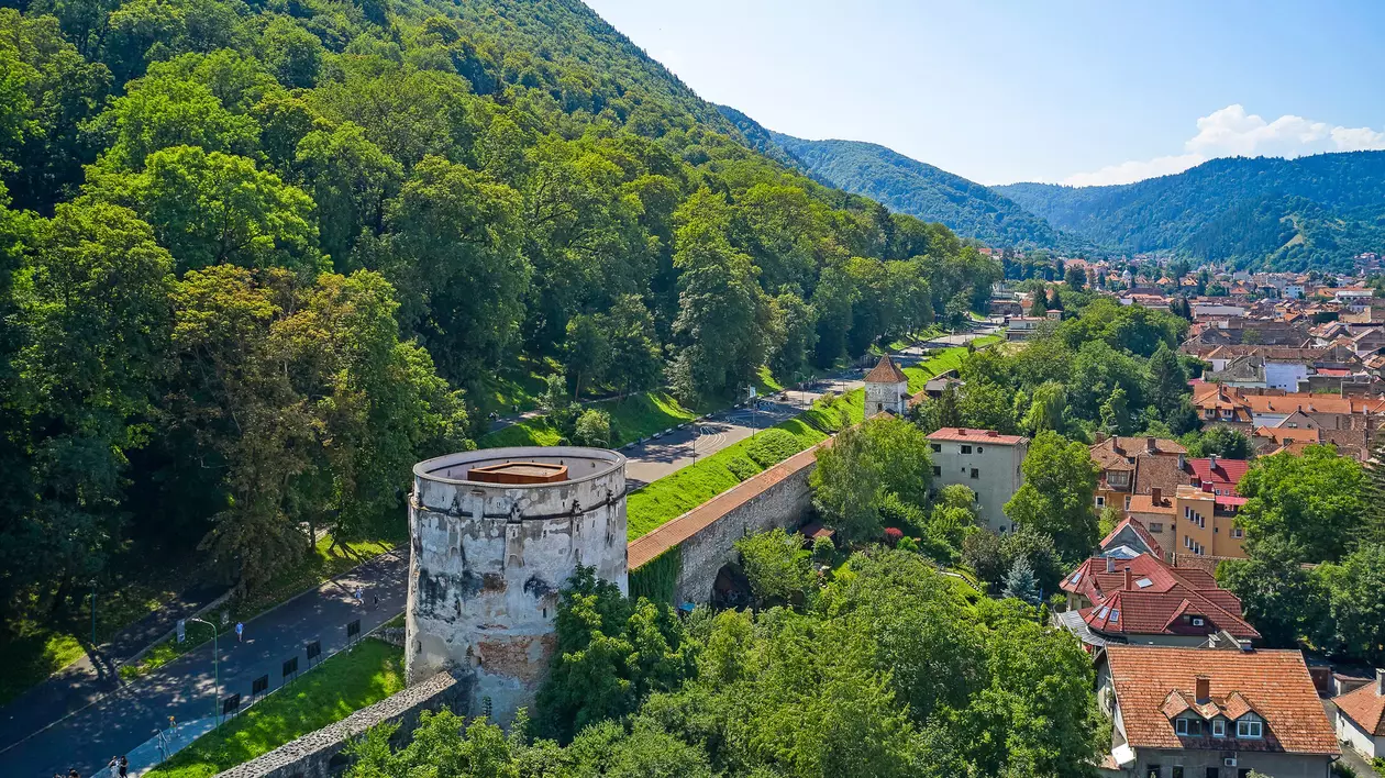 Cât costă reabilitarea Bastionului Postăvarilor din Brașov. Anunțul primăriei