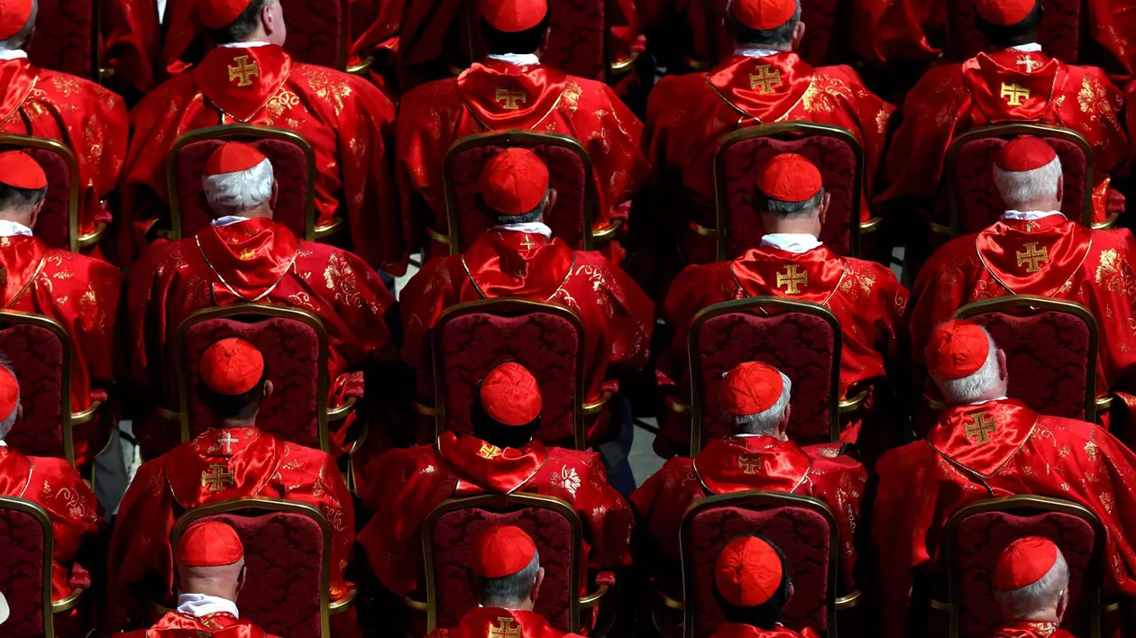 Cardinalii, surprinși la funeraliile Papei Francisc Foto: Hepta