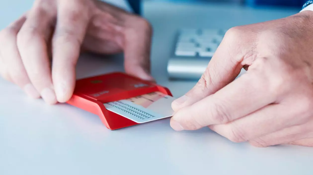 Cartea electronică de identitate