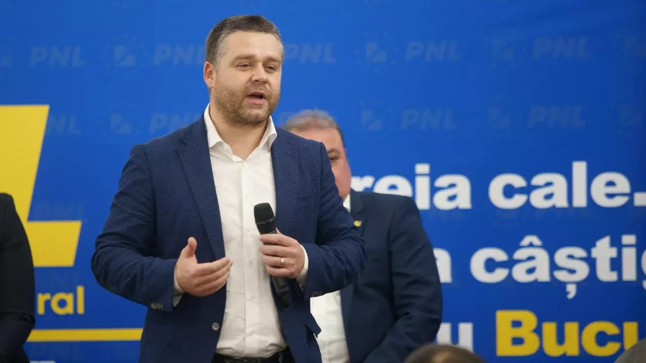 Ciprian Ciucu a devenit prim-vicepreședintele PNL în noiembrie 2024, după ce Ilie Bolojan a preluat conducerea interimară a partidului în urma demisiei lui Nicolae Ciucă