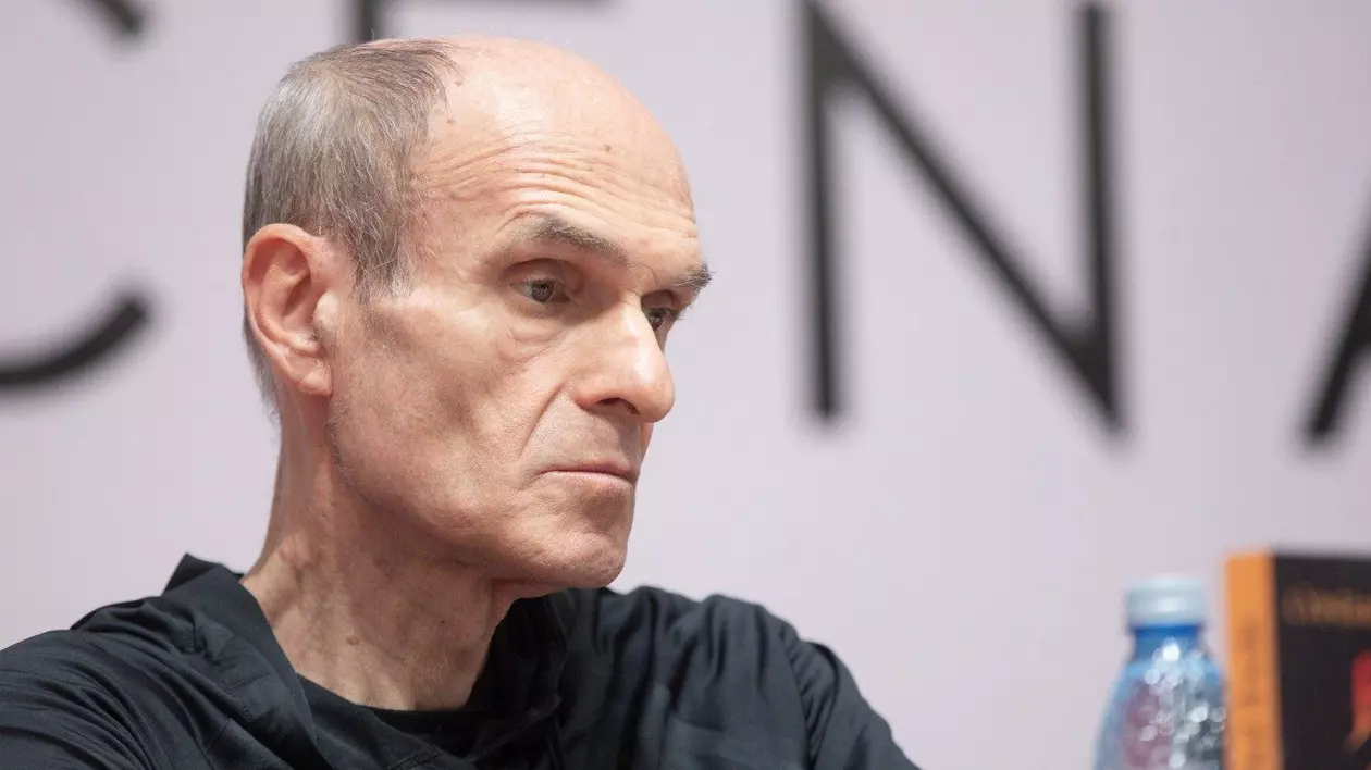 Cristian Tudor Popescu îl votează pe Crin Antonescu, nu pe Nicușor Dan, la alegerile prezidențiale 2025