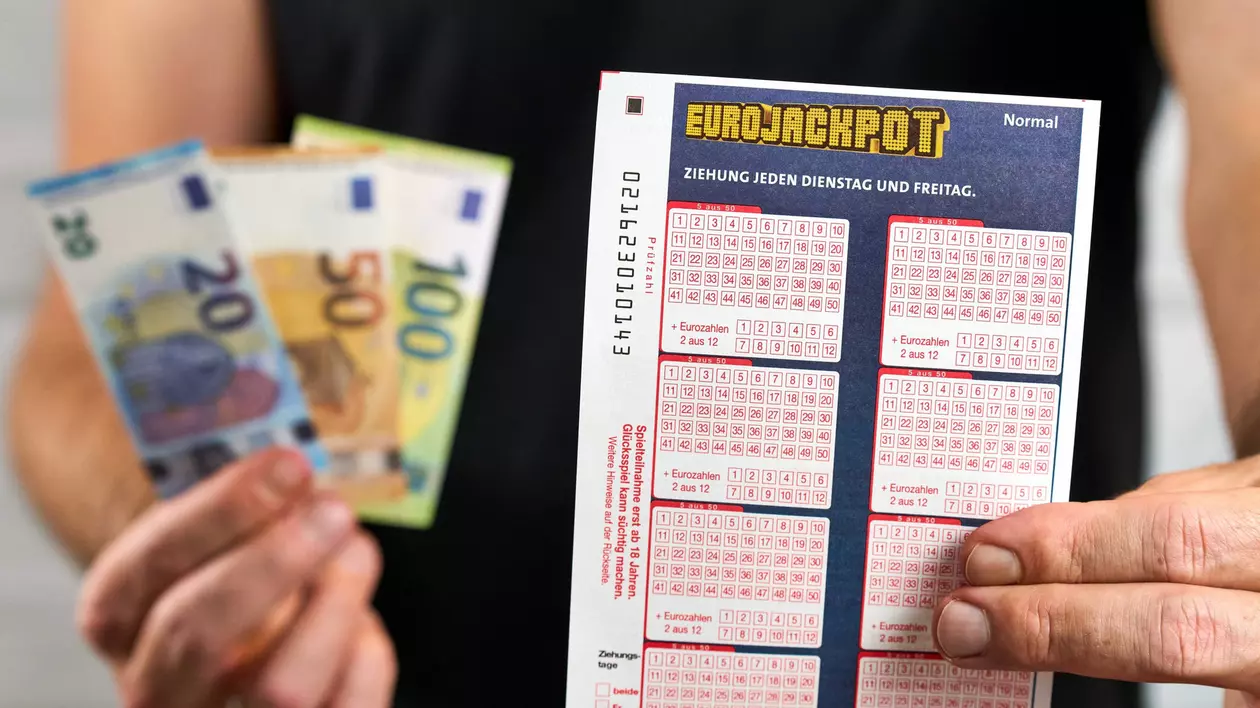 Un bărbat a câștigat la loto 130.000 de euro cu numerele „lăsate moștenire” de o rudă care a murit