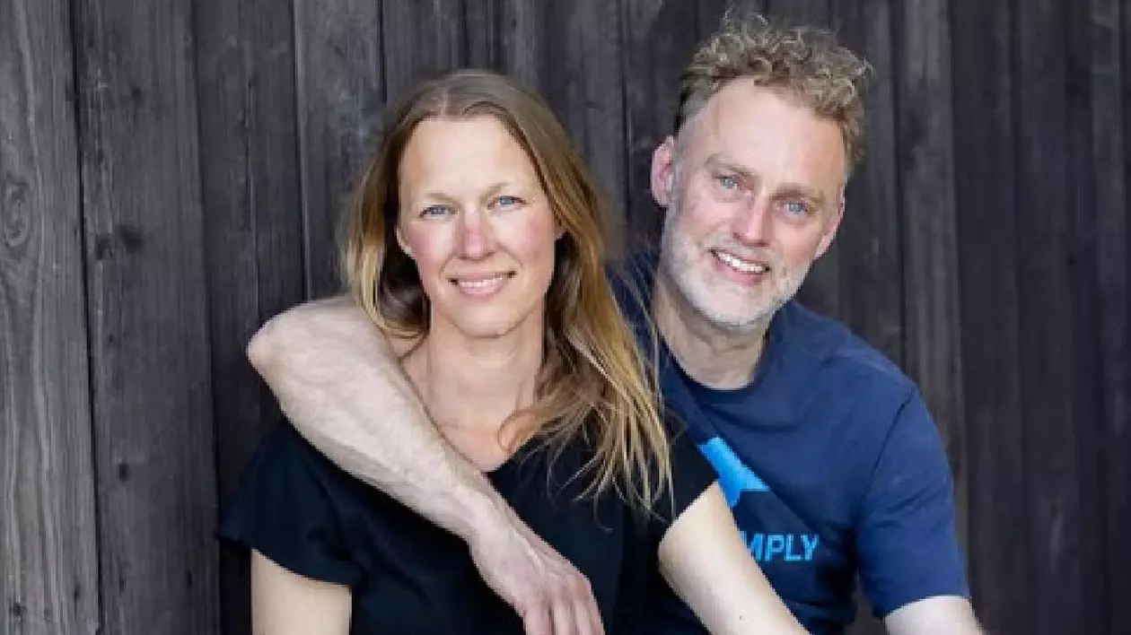 Flemming Schiøtt Hansen și Mette Helbæk