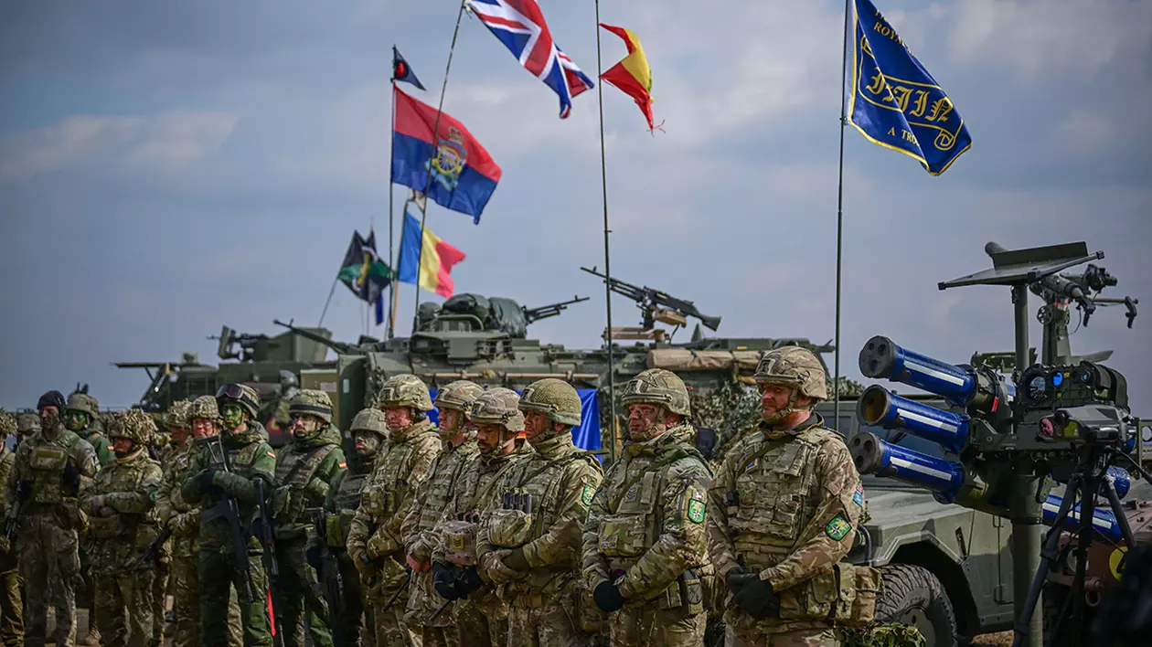 Militari NATO