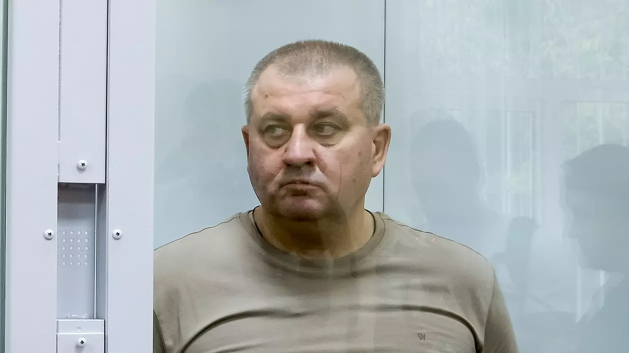 Generalul Vadim Șamarin, îmbrăcat într-un tricou, la o audiere în procesul de corupție Foto: Profimedia