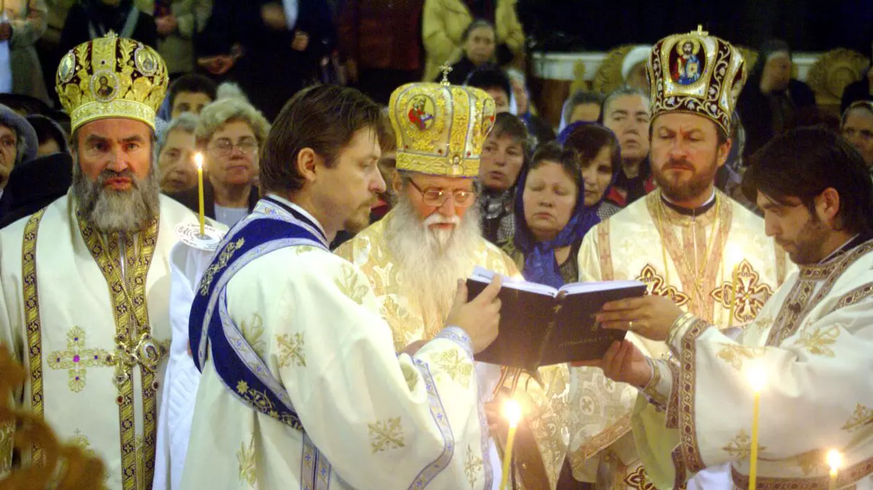 Fostul episcop al Hușilor Corneliu Bârlădeanu a fost condamnat definitiv pentru abuzurile sexuale împotriva elevilor de la seminarul teologic