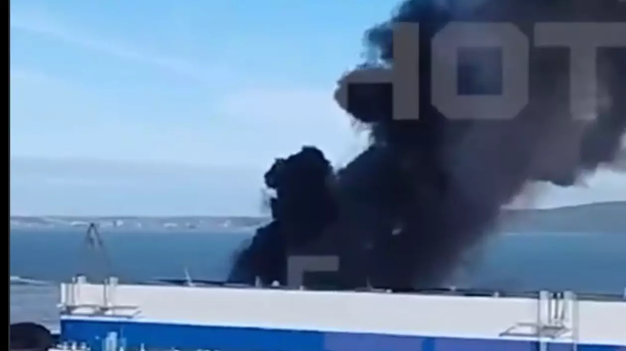 Incendiu la șantierul naval din Petrozavodsk Captură X