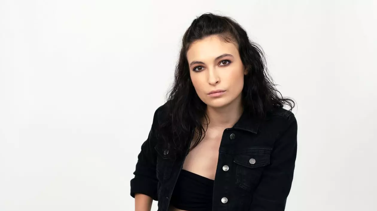 Irina Artenii, actriță care joacă în „Tătuțu” și „Subteran”