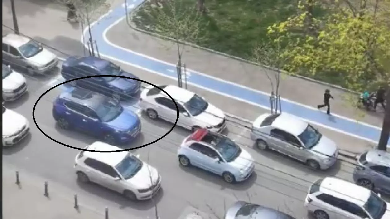 Un șofer a blocat circulația în Constanța, după ce a oprit în mijlocul drumului ca să meargă la cumpărături
