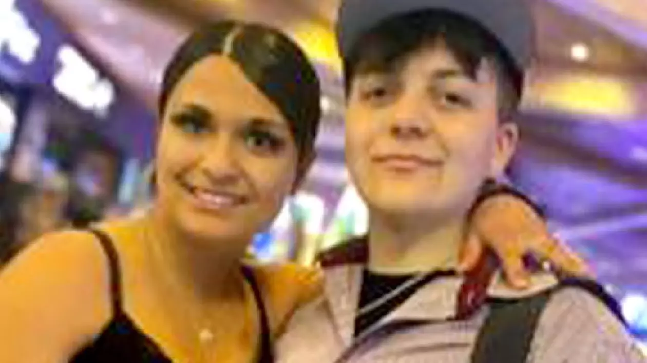 Româncă, șefa unui ONG american pentru refugiați, ucisă de fiica ei de 16 ani, adoptată din România, și de o prietenă a acesteia: „14 lovituri de cuțit”