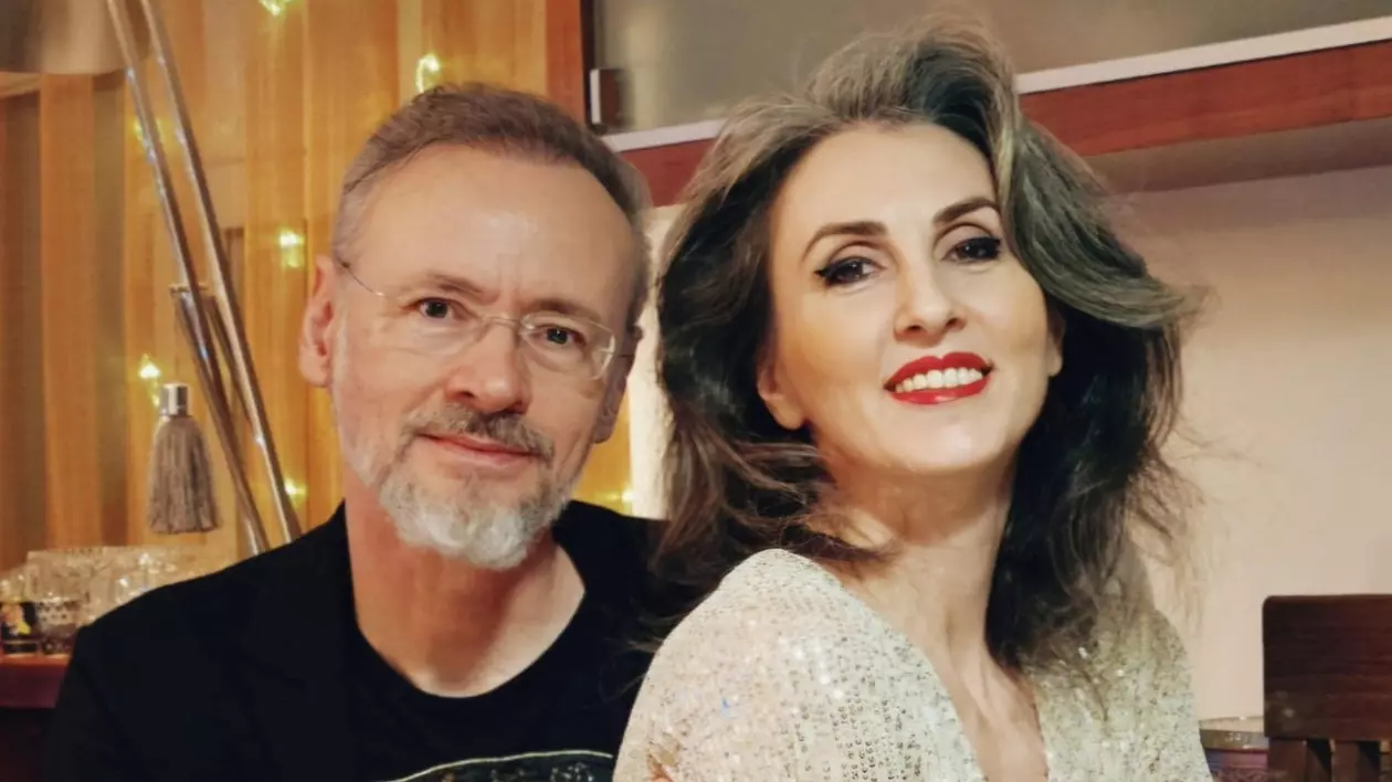Ce pantofi va purta partenera lui Mihai Albu la nunta cu designerul. „Ca orice femeie, îi place să se răsfețe”