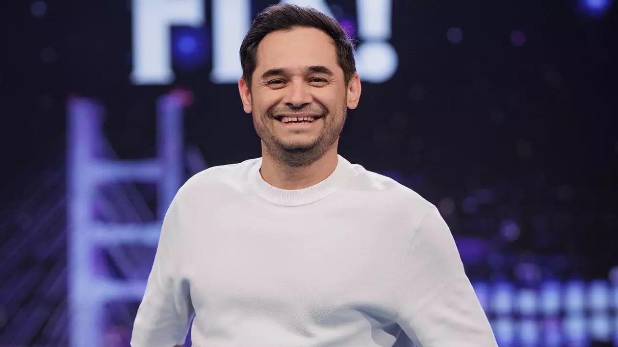 Ce meserii a avut Mihai Rait până să ajungă în „Las Fierbinți”. Detalii mai puțin știute. „Primul meu salariu a fost două pulovere și un cartuș de Kent”