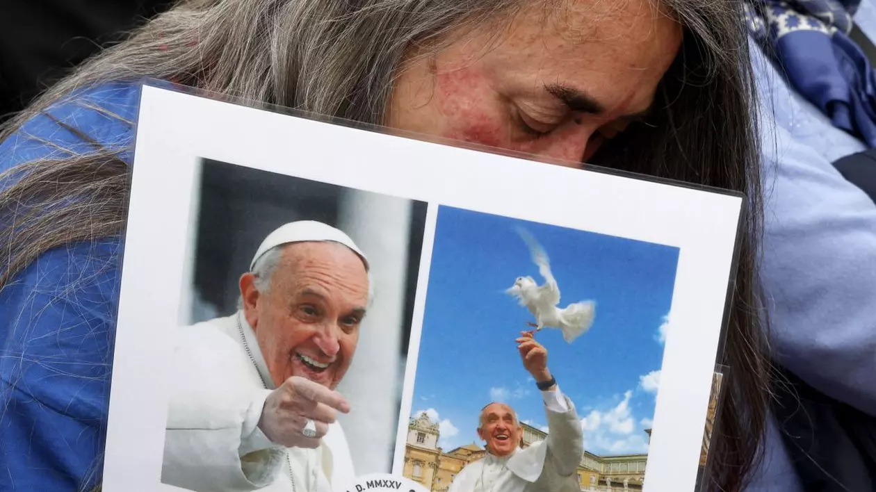 Papa Francisc a murit pe 21 aprilie 2025, în a doua zi de Paște