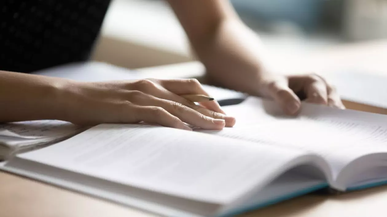 Programă Chimie Bac 2025 - Teme de studiu pentru Bacalaureat