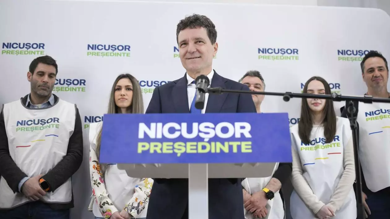 PSD i-a cerut lui Nicușor Dan să spună cine îi finanțează campania electorală. Replica primarului general