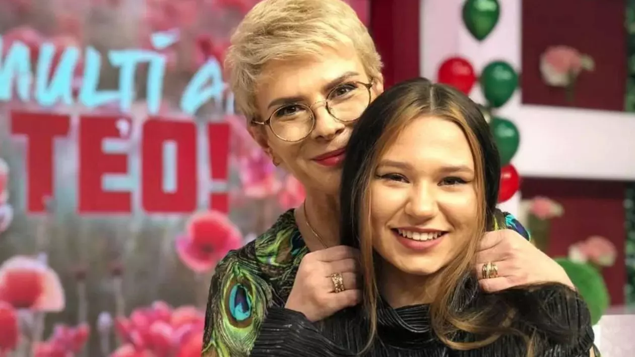 Teo Trandafir alături de Maia, fiica ei