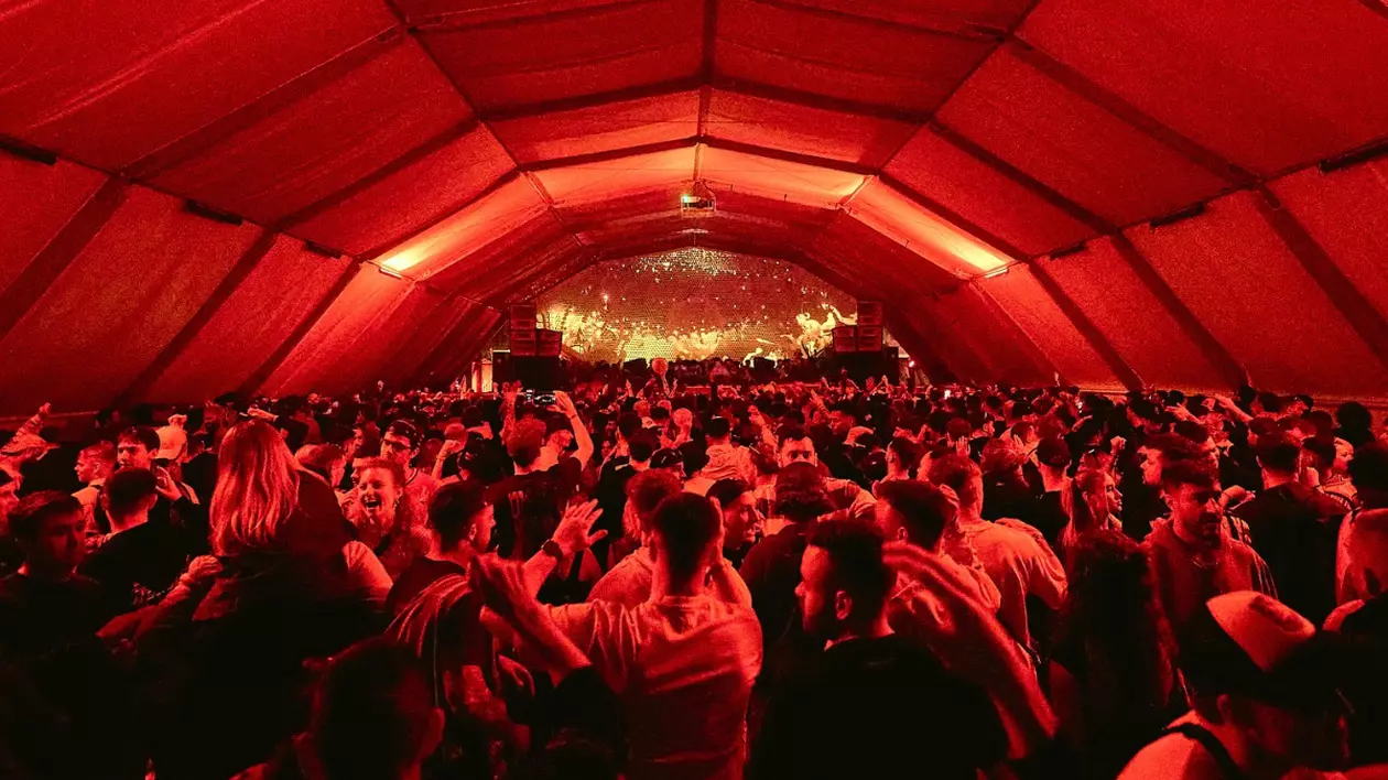 Ultimul Sunwaves din România. Anunțul oficial al organizatorilor festivalului, care riscă să fie anulat anul acesta: „Lucrurile sunt așa cum sunt”