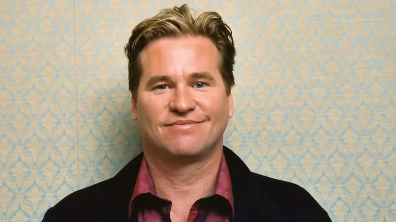 Val Kilmer a murit
