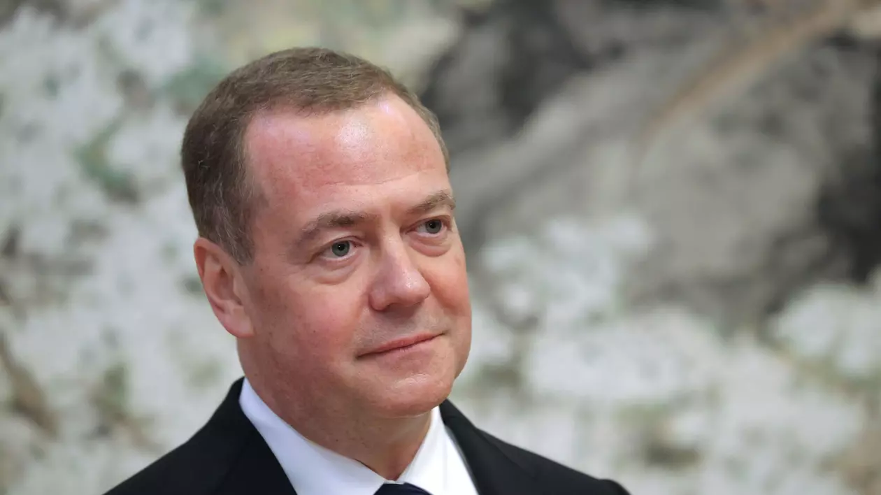 Vicepreședintele Consiliului de Securitate al Rusiei, Dmitri Medvedev, în timpul unei vizite la Beijing. FOTO Hepta