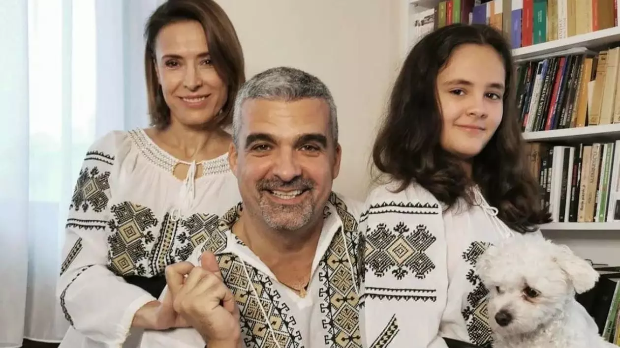 Aurelian Temișan, Monica Davidescu și fiica lor, Dora
