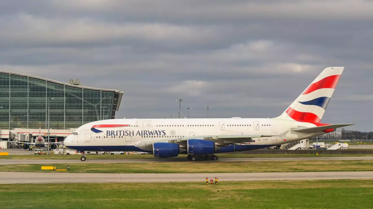 Un avion British Airways a luat foc pe un aeroport din Londra după ce copilotul „a confundat stânga cu dreapta”