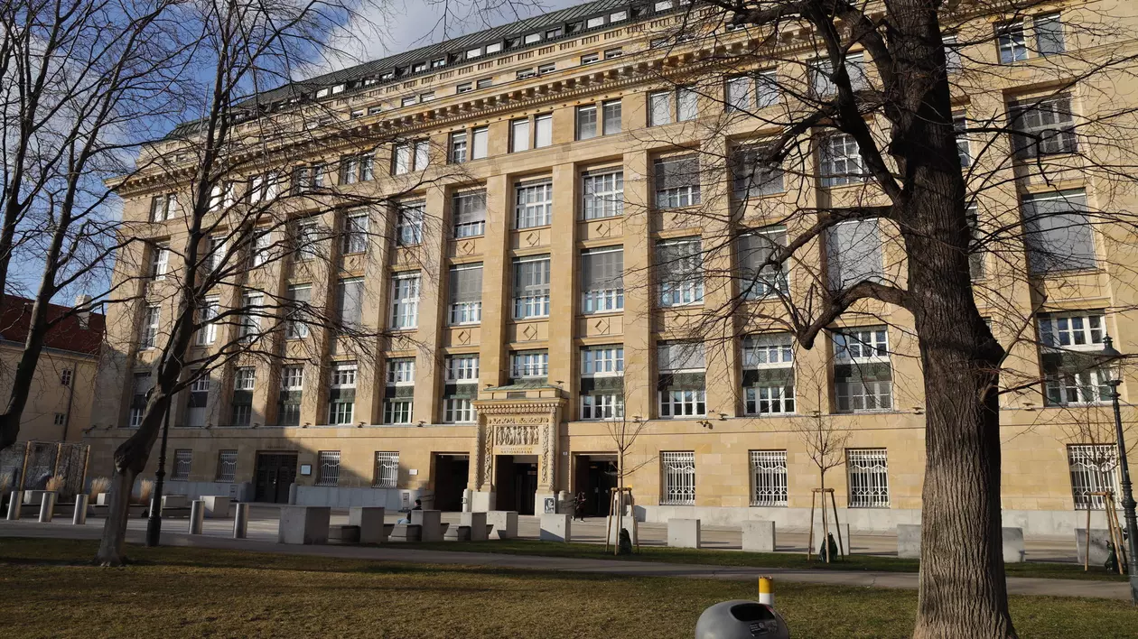 O sală de masaj secretă pentru angajații Băncii Naționale a Austriei, descoperită după 20 de ani: „Își pontau timpul petrecut la înfrumusețare ca fiind la serviciu”