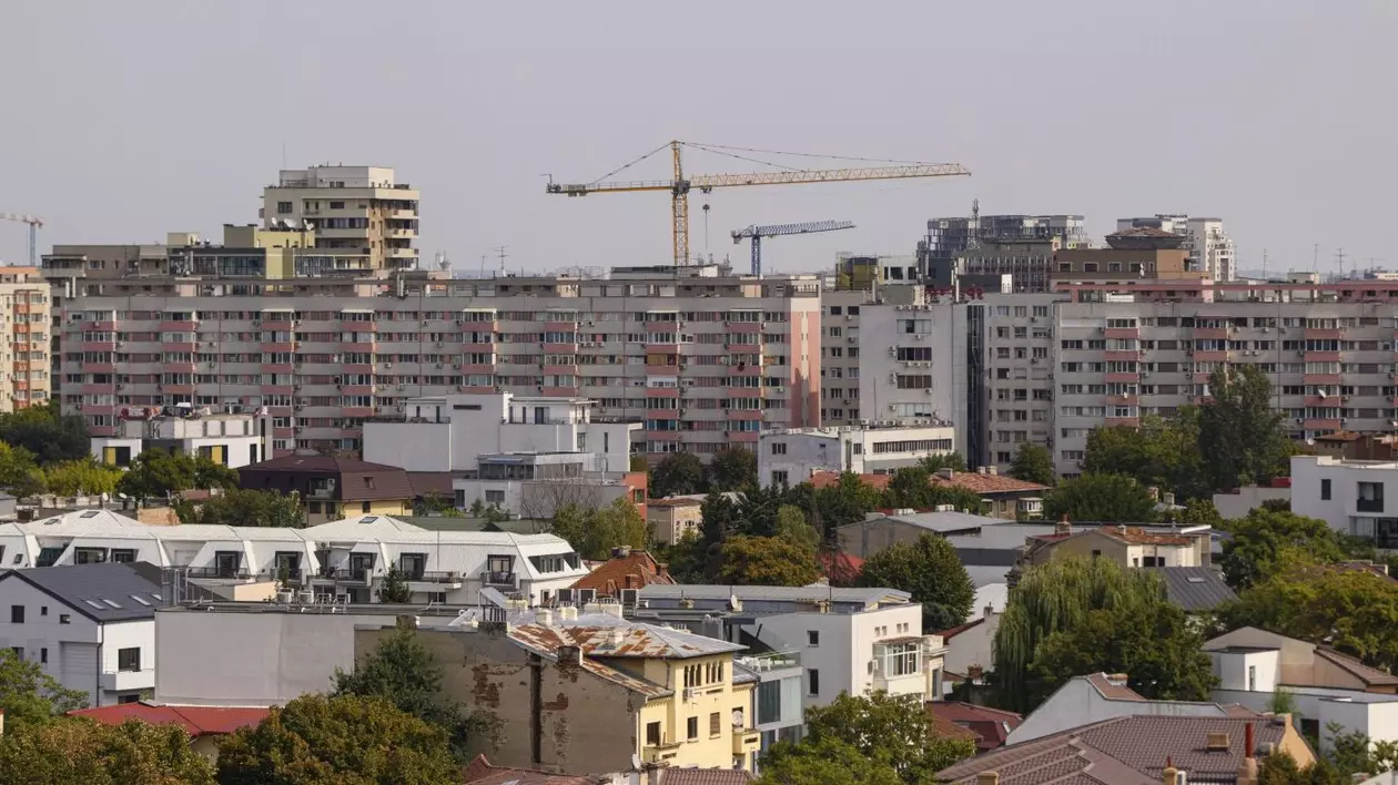 Blocuri și case în București